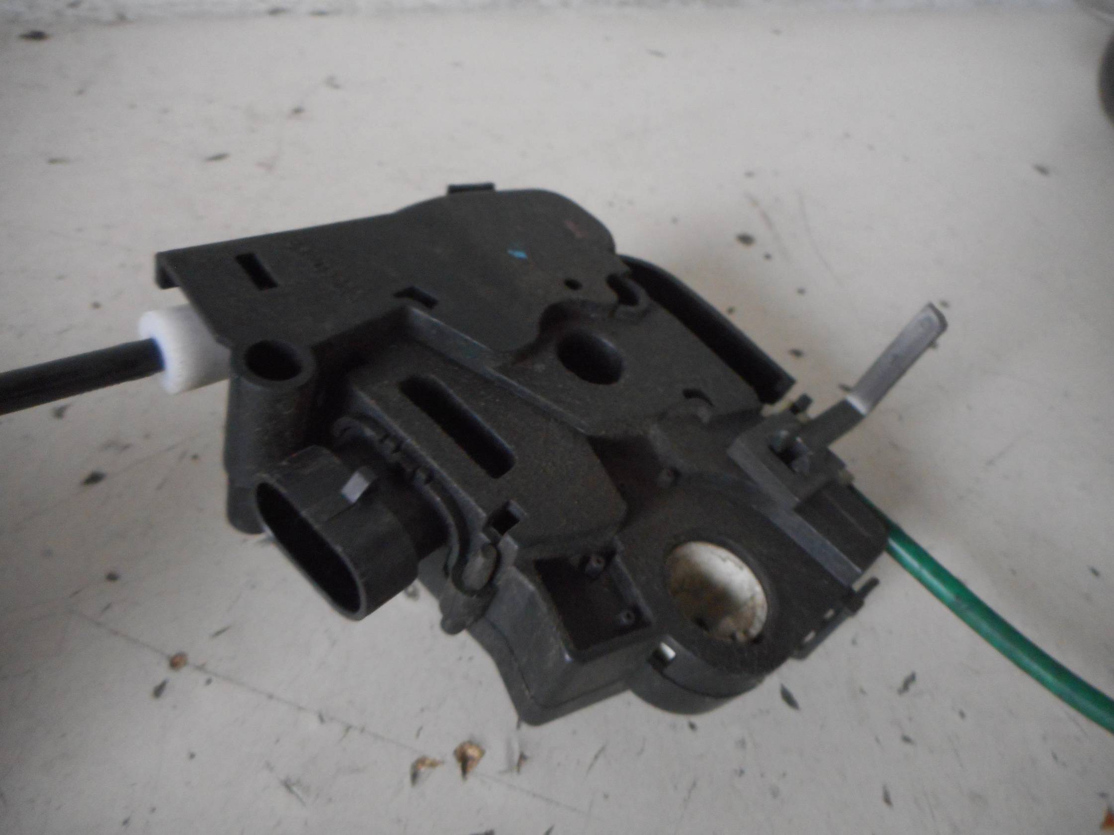 Serratura chiusura c.zta porta ant. sx.